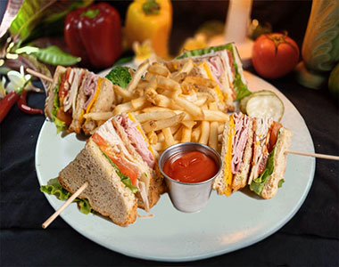 Club Sandwich (คลับเเซนวิช)