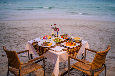 Enjoyable Meal On The Beach At Anavana Beachside Restaurant & Bar